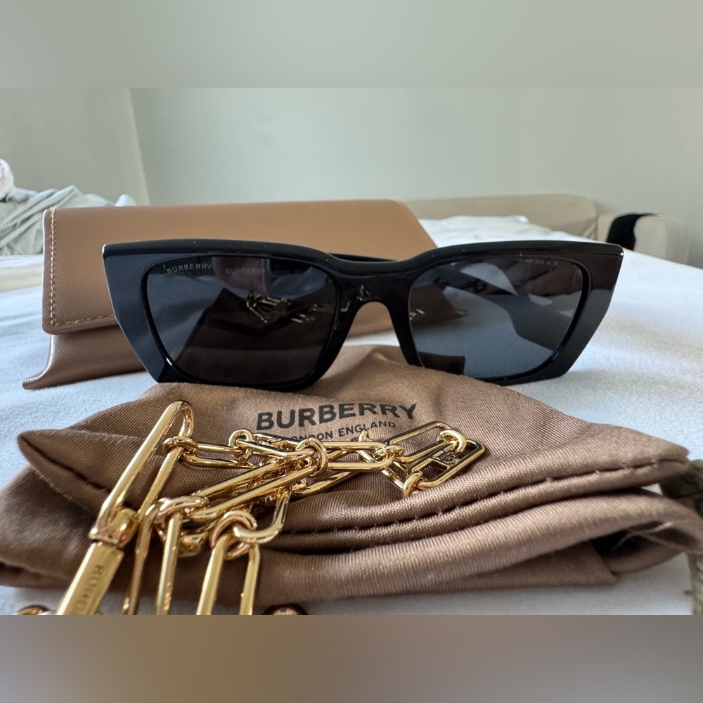 Burberry black and gold sunglasses
